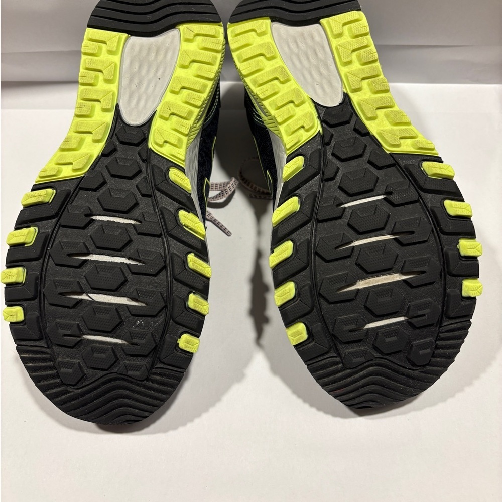 New Balance 410v7 Trail Running Shoes Womens 9.5 Navy Lime WT410LP7 - Picture 6 of 8